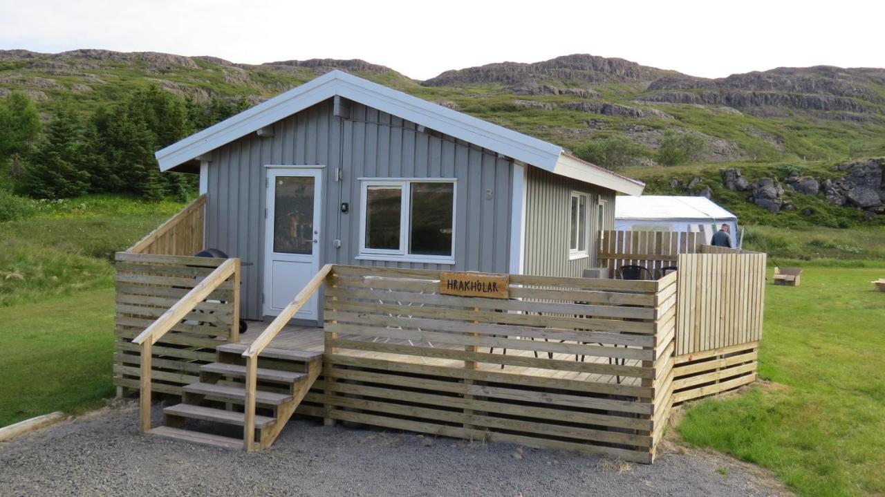 Hvammur 3 Hrakhólar with private hot tub Kaldrananes Exterior foto